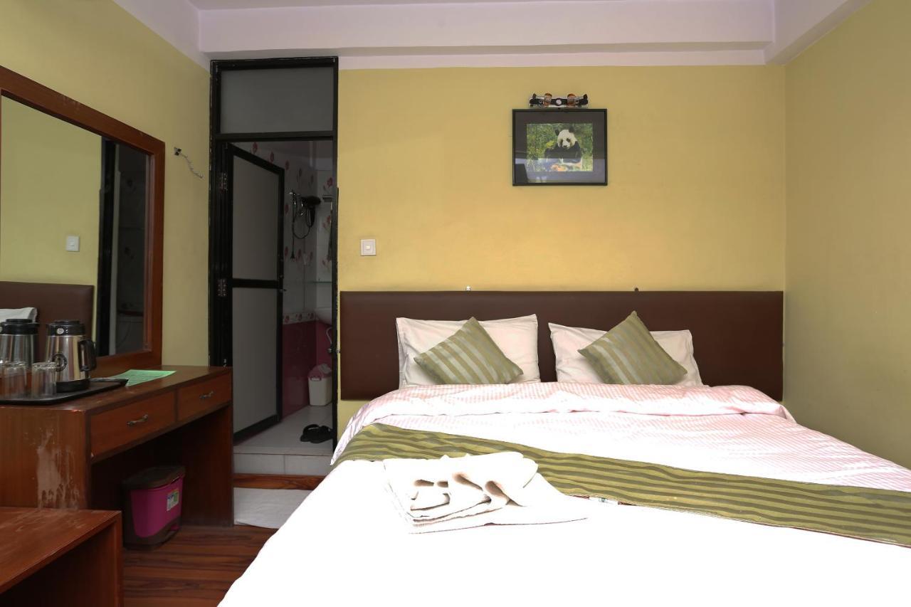New Hotel Panda กาฐมาณฑุ ภายนอก รูปภาพ