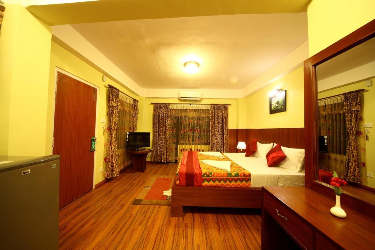New Hotel Panda กาฐมาณฑุ ภายนอก รูปภาพ