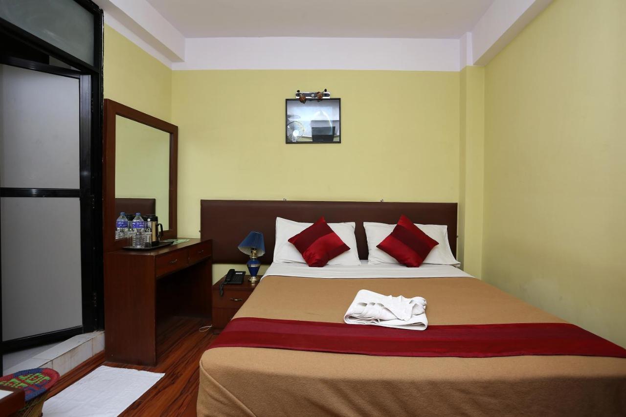 New Hotel Panda กาฐมาณฑุ ภายนอก รูปภาพ