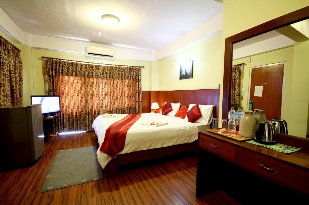 New Hotel Panda กาฐมาณฑุ ภายนอก รูปภาพ